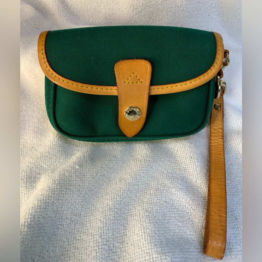 Dooney & Bourke Oncour Twist Flap Wristlet